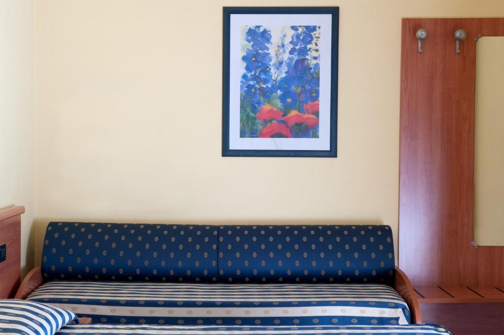 Hotel Blue Ribbon Верчелли Номер фото